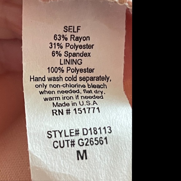 Kaleigh Peach & Cream Sleeveless Dress w Side Ruching & Crossover Front at Hem - Picture 13 of 14